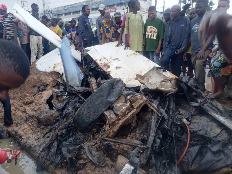 Photos: Helicopter crashes into building in&nbsp;Lagos