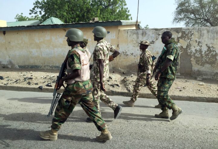 Tension As Police Officer Allegedly Slaps Soldier In&nbsp;Osun