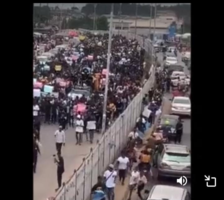 JUST-IN: #JusticeForMohbad Protest Spreads Across Three States&nbsp;(VIDEO)