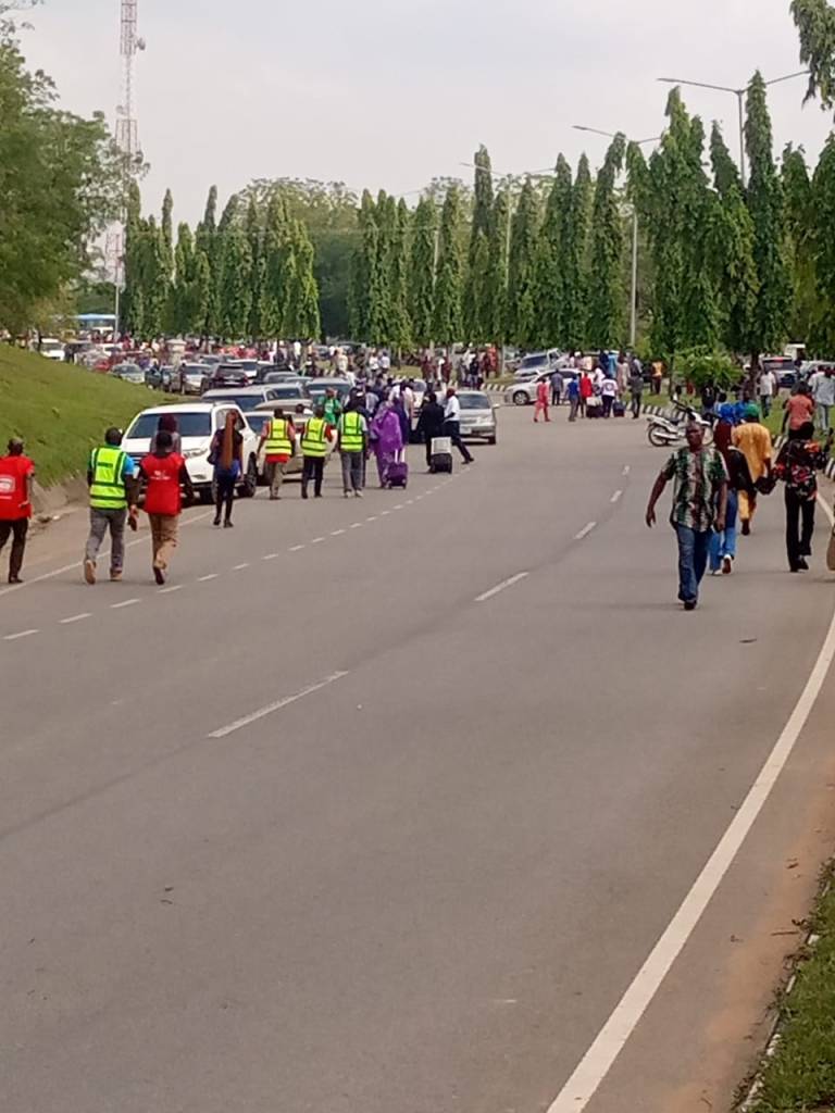 BREAKING: Passengers Stranded As Labour Unions Shut Abuja Airport&nbsp;(Video)