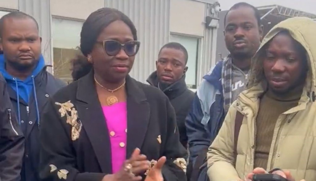 Dabiri-Erewa visits stranded Nigerians in Canada, cautions against illegal&nbsp;migration