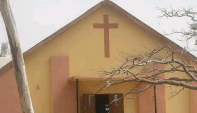 E DON HAPPEN: Pastor Reportedly Sells His Church, Members To Another Pastor, Relocates&nbsp;Abroad