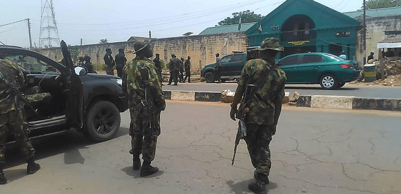 #KogiDecides2023: Soldiers stop policemen escorting&nbsp;politician