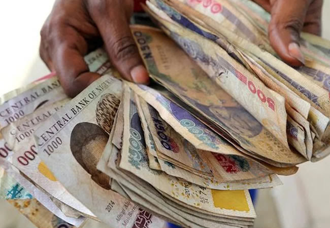 Naira Weakens to N1,295/$ in Parallel Market&nbsp;Exchange