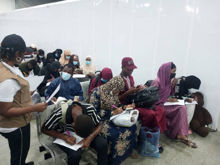 300 Stranded Nigerians  En Route to Europe Return from&nbsp;Libya
