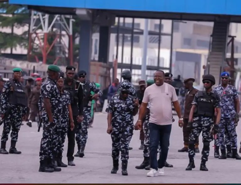 Police Deploy Tear Gas Against 16 Expelled Plateau PDP&nbsp;Lawmakers