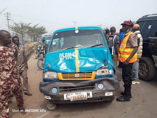 Osun : Korope Driver Slumps While Driving, Dies In&nbsp;Accident