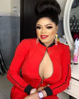 Bobrisky Wins Dressed Female&nbsp;Award