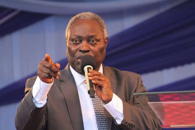 Hardship: Kumuyi Urges Christians To Redirect Offerings to Aid the Poor and Unemployed, Shun Church&nbsp;Attendance