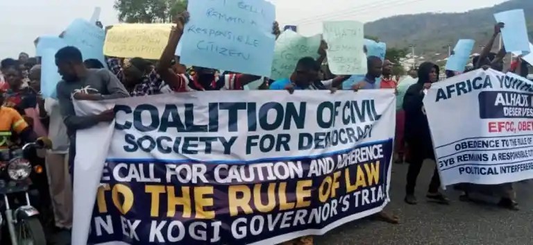 Nigerian Youths Launch Protest Against EFCC’s Planned Arrest Of Yahaya&nbsp;Belloo