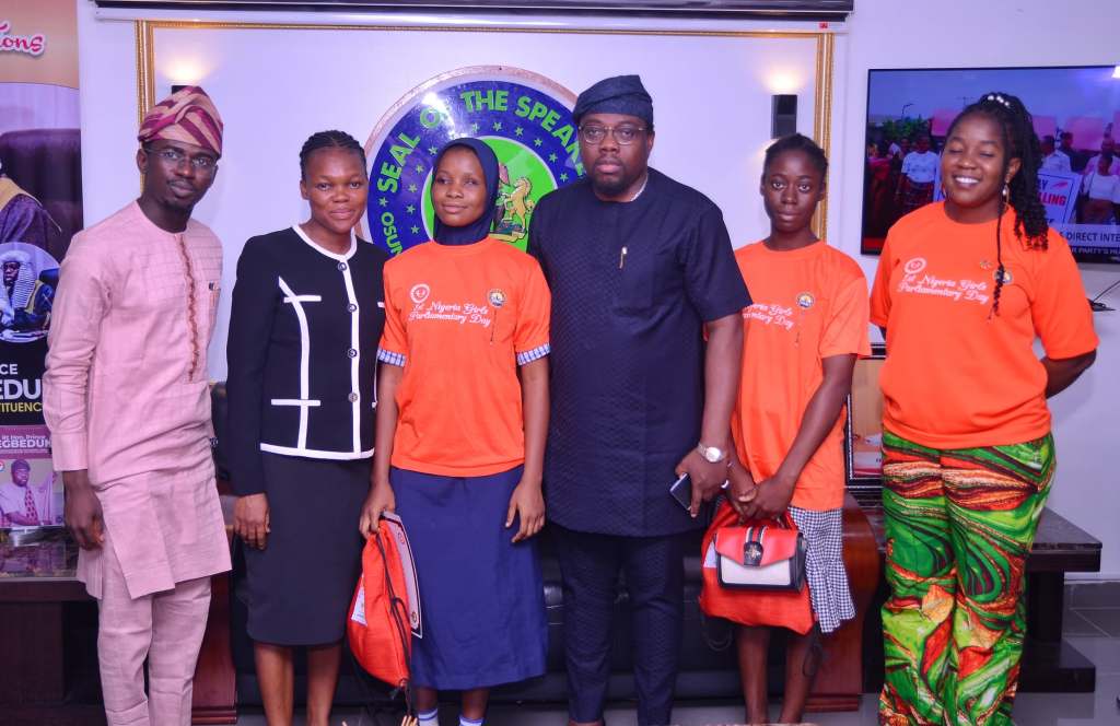 Osun Speaker Lauds Access to Menstrual Hygiene  as 52 Girls Inaugurate Osun Nigerian Girls Parliamentary&nbsp;Day