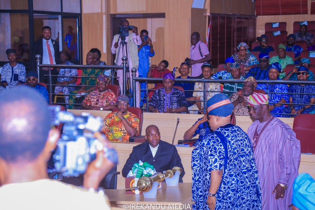 Osun Gov Presents Budget draft 2025 to Osun&nbsp;Assembly