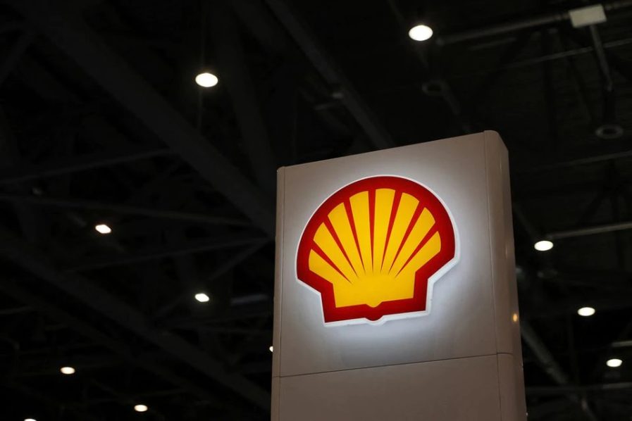 Shell Acquires Dangote petrol cargo as third shipment heading to U.S.