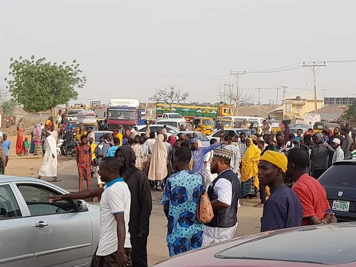 Umuahia Shuts Down As Residents Join #FreeNnamdiKanu Solidarity&nbsp;Protest