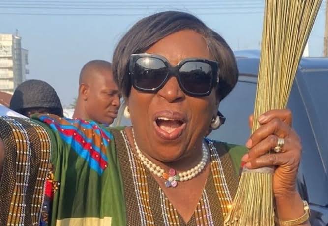 Rivers deputy gov dumps PDP for APC