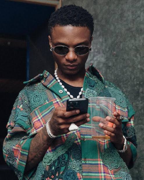 Wizkid makes first African artist to hit 10 billion streams on Spotify